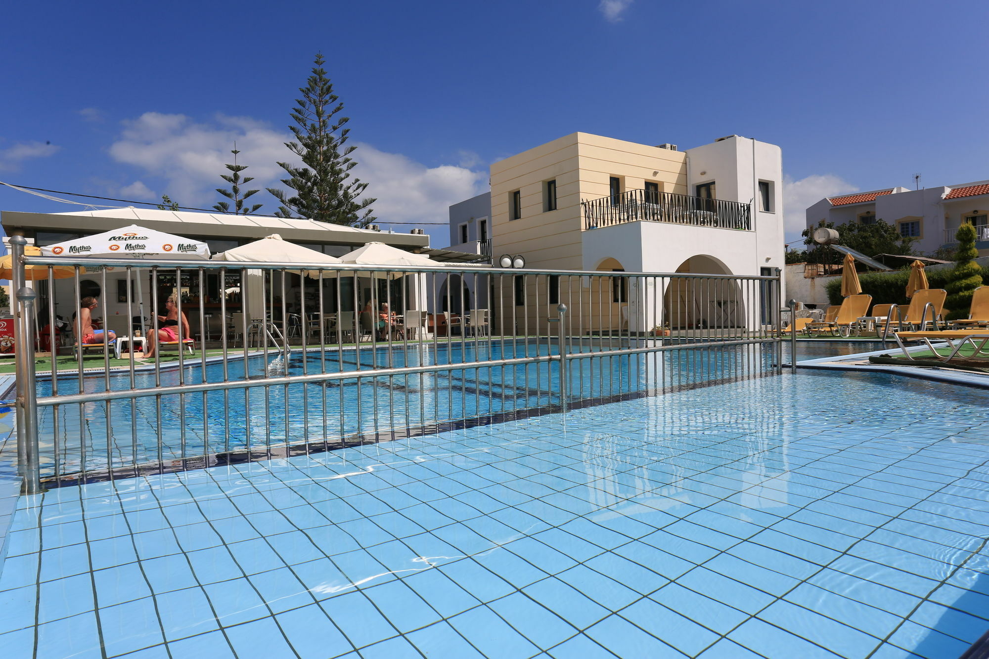 Artemis Apartments Gouves Exterior foto